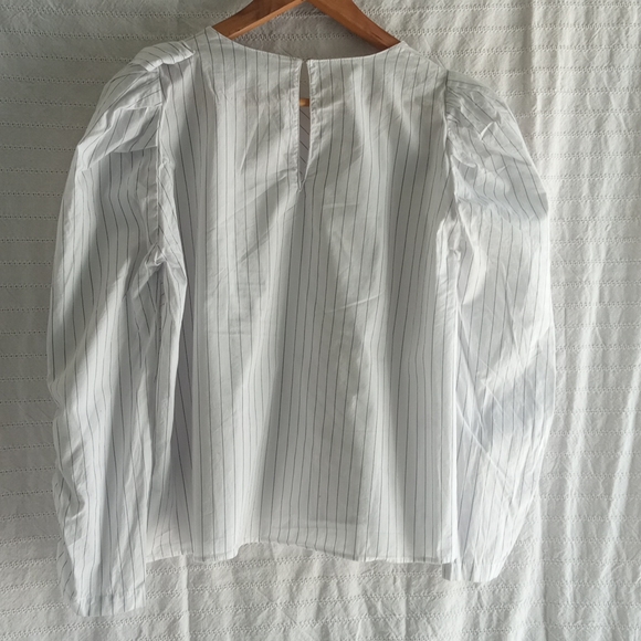 Lea & Viola Striped White Blouse - Picture 5 of 5